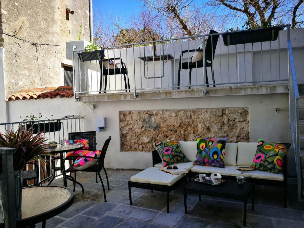 Cres Art Studio Lime Apartment מראה חיצוני תמונה